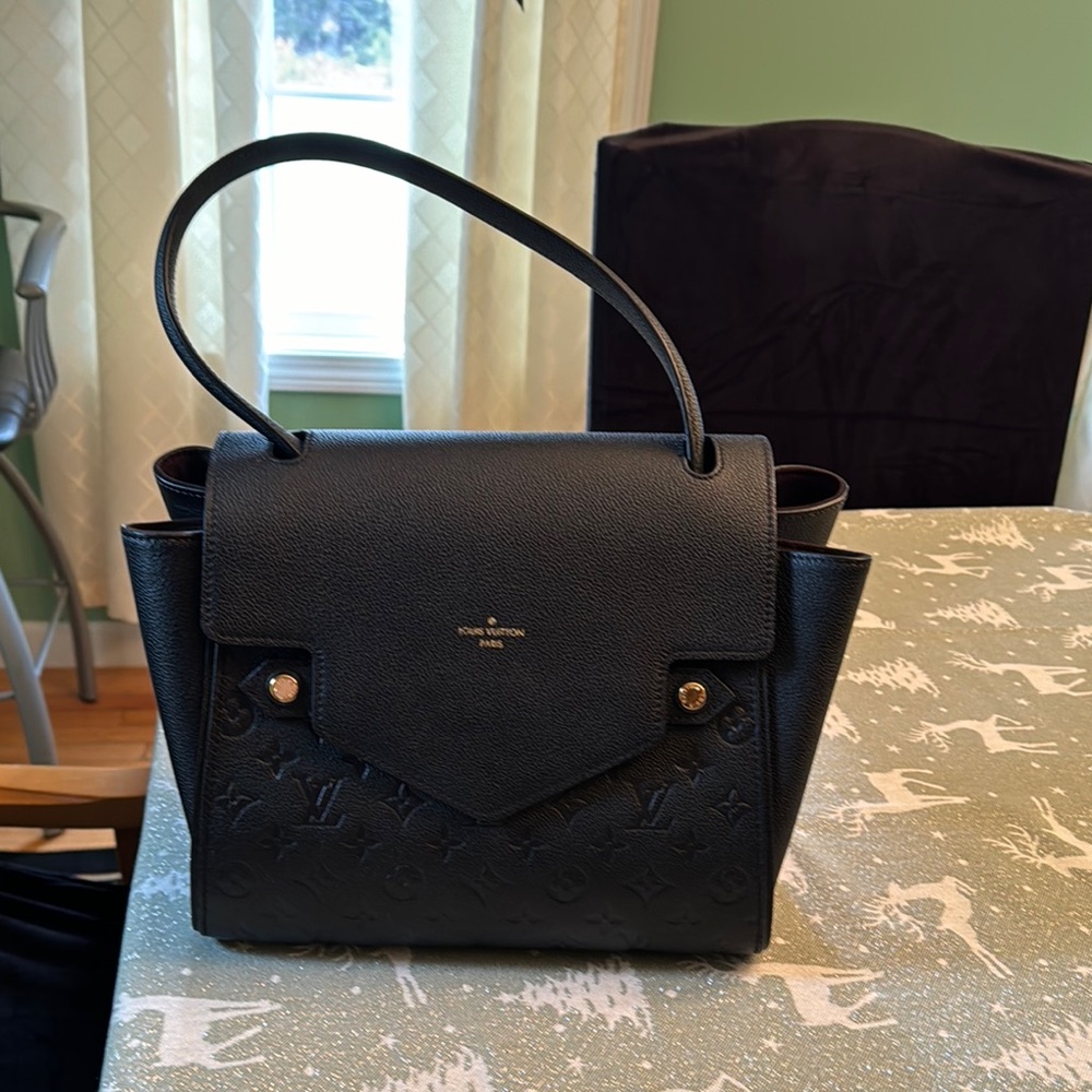 Louis Vuitton Black Women's Bag